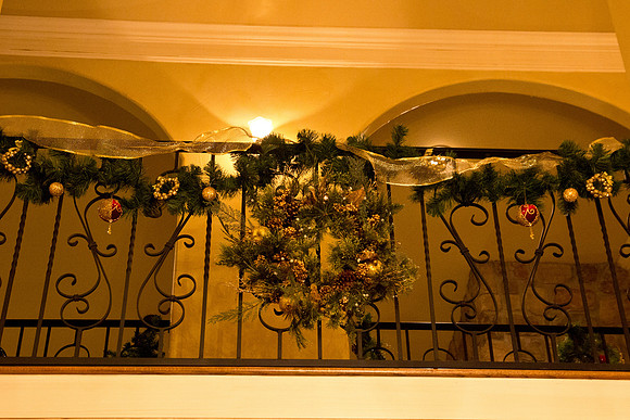 Christmas-decor-2012-13
