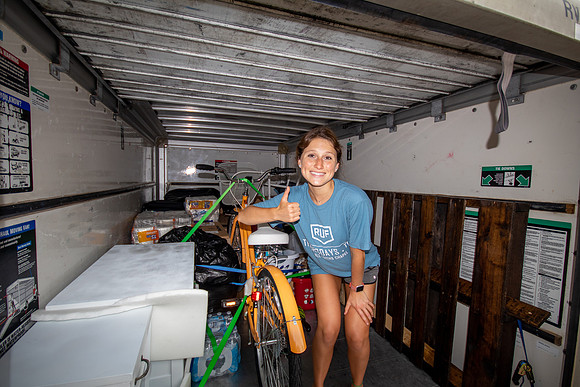 moving (4 of 17)