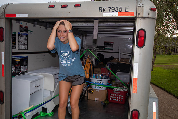 moving (7 of 17)