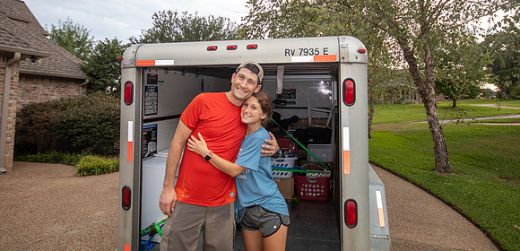 moving (14 of 17)