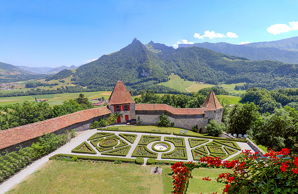 Switzerland_2022-12 copy